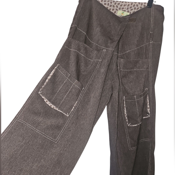 Funky Wide Leg Pants - Picture 8 of 15